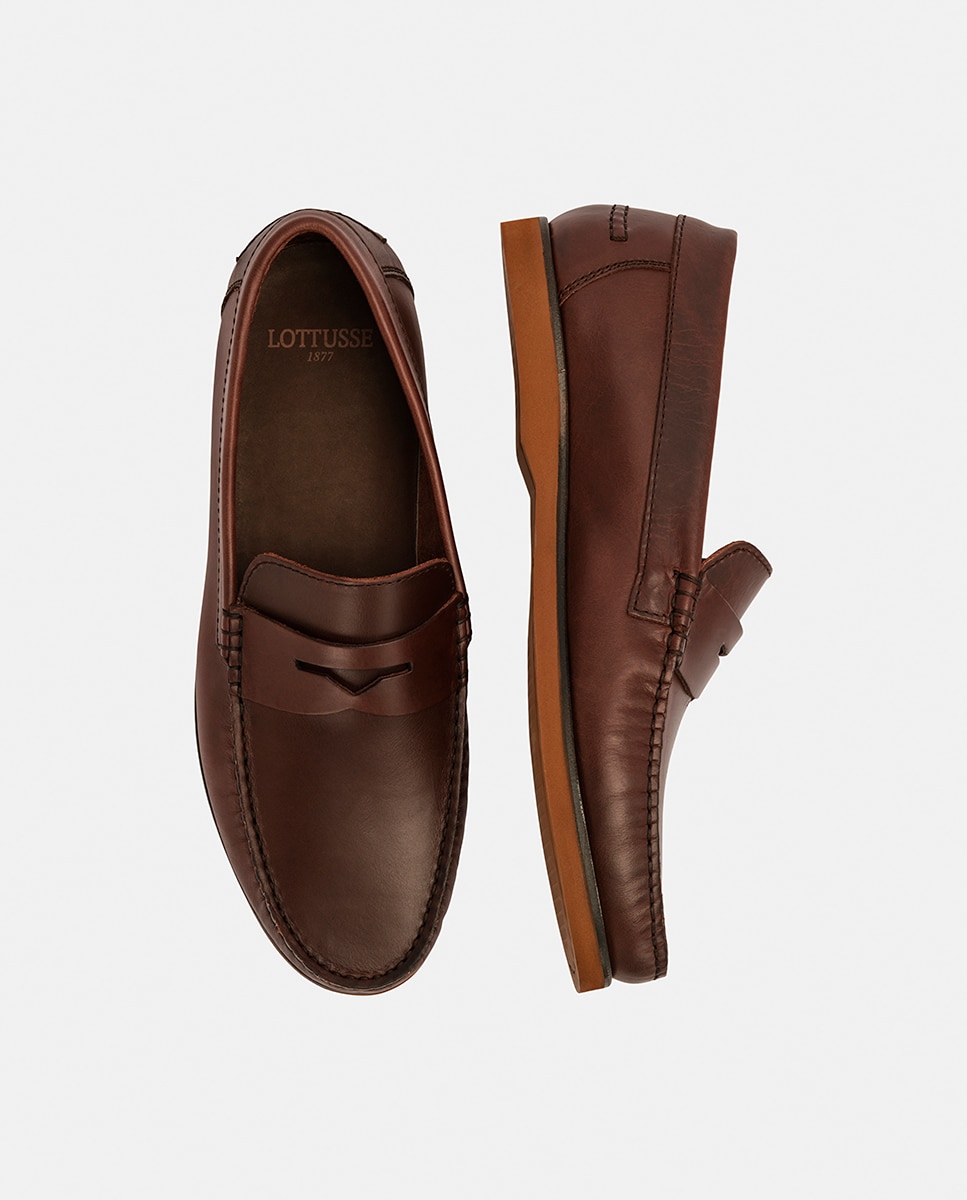 Mocassins com Bordão, Adorno de Travessão e em Pele Castanho-11