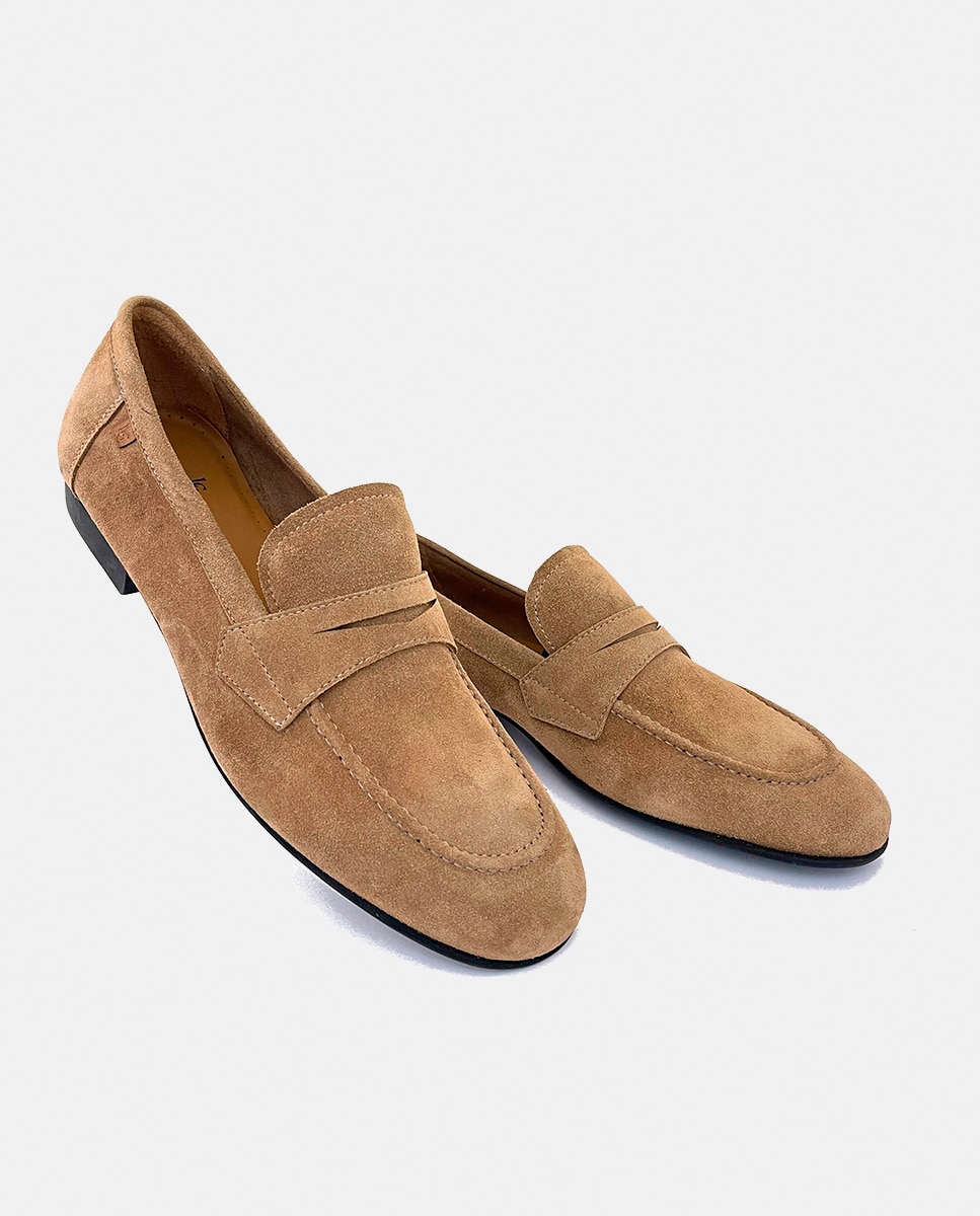 Mocassins em Pele com Travessão Castanho-4