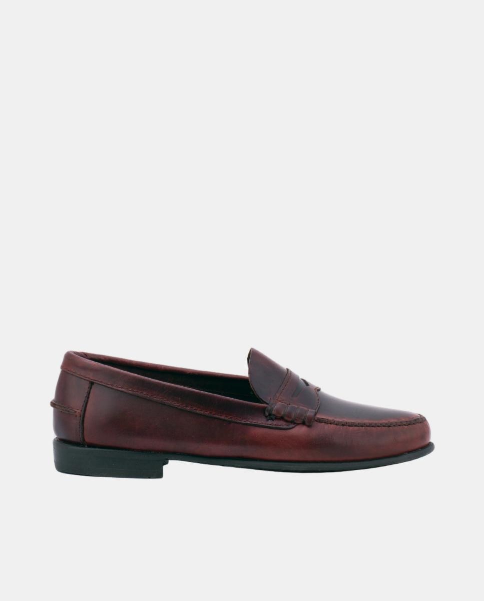 1901 - Zapato mocasin antifaz ciclon Burdeos piso goma.