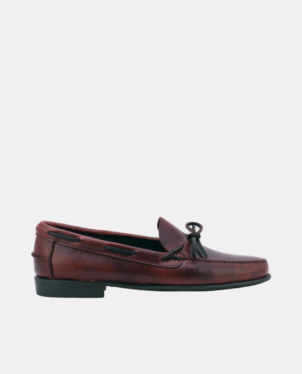 1901 - Zapato mocasin lazo ciclon Burdeos piso goma.