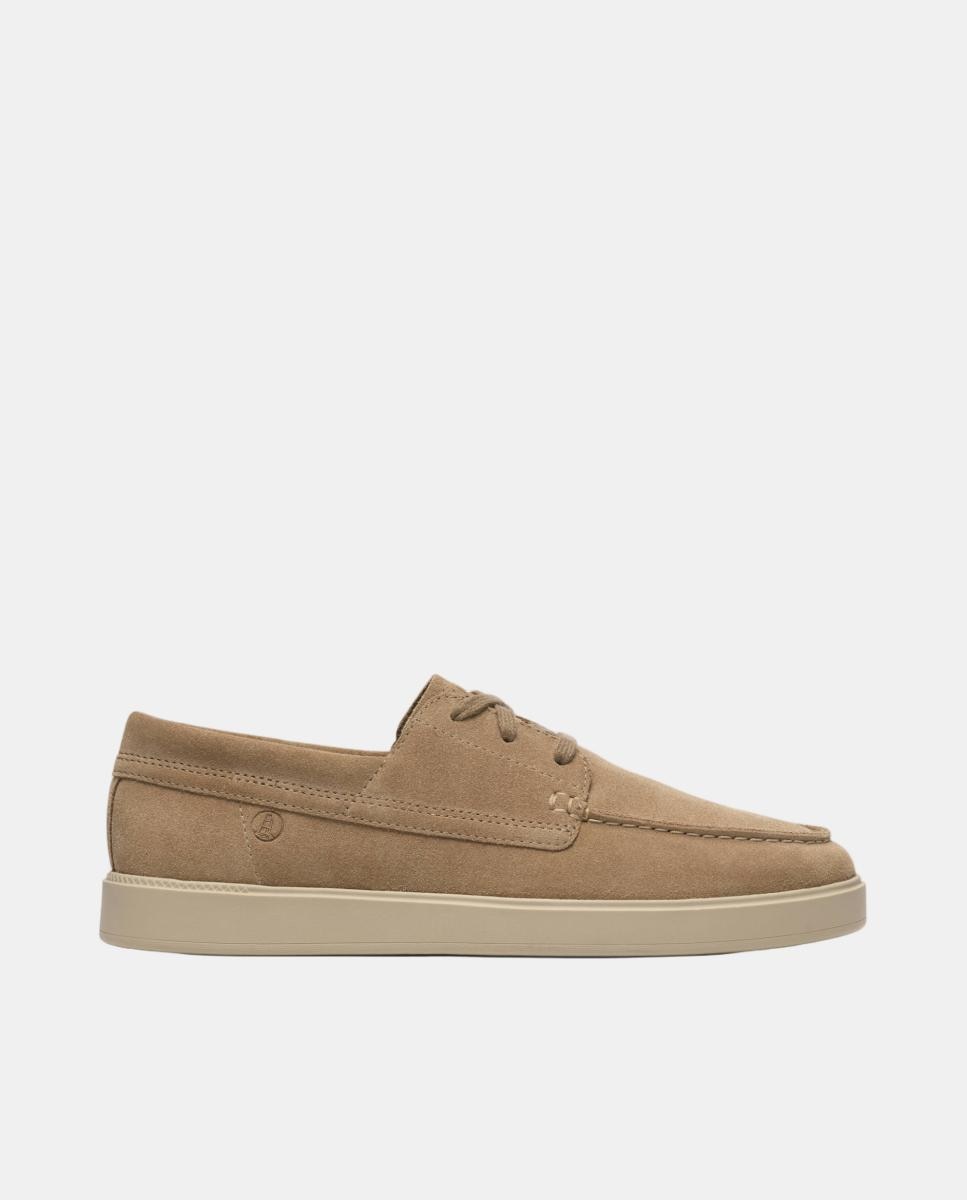 Clarks - Zapato Flexway Step en Cuero con suela de Goma.