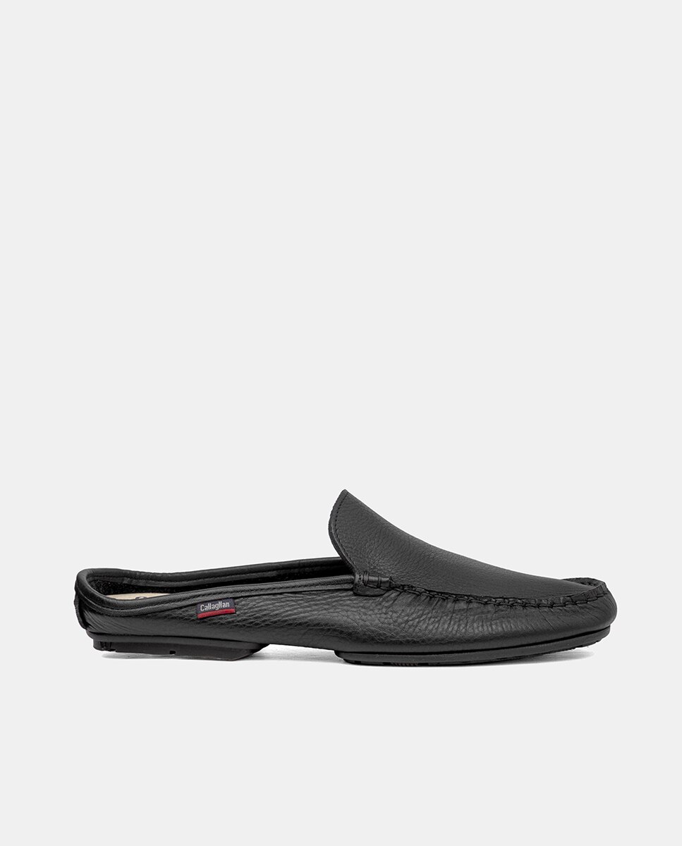 Mocassins com Tecnologia Adaptaction em Pele Preto-1