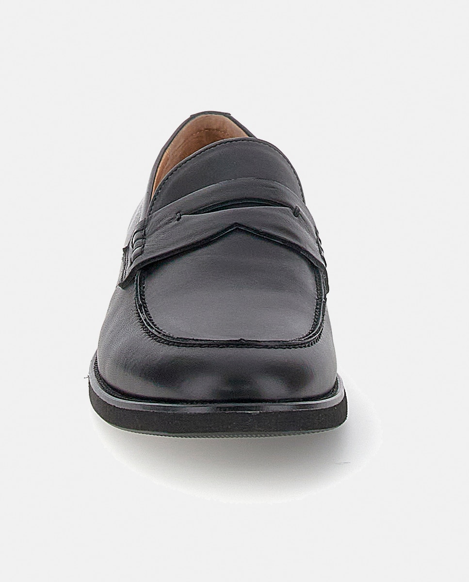 Mocassins em Pele Suave com Travessão Preto-4