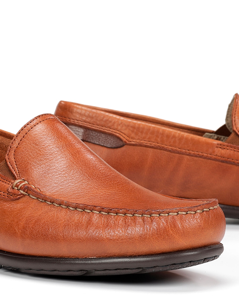 Mocassins em Pele com Sola Ligeira Couro-7