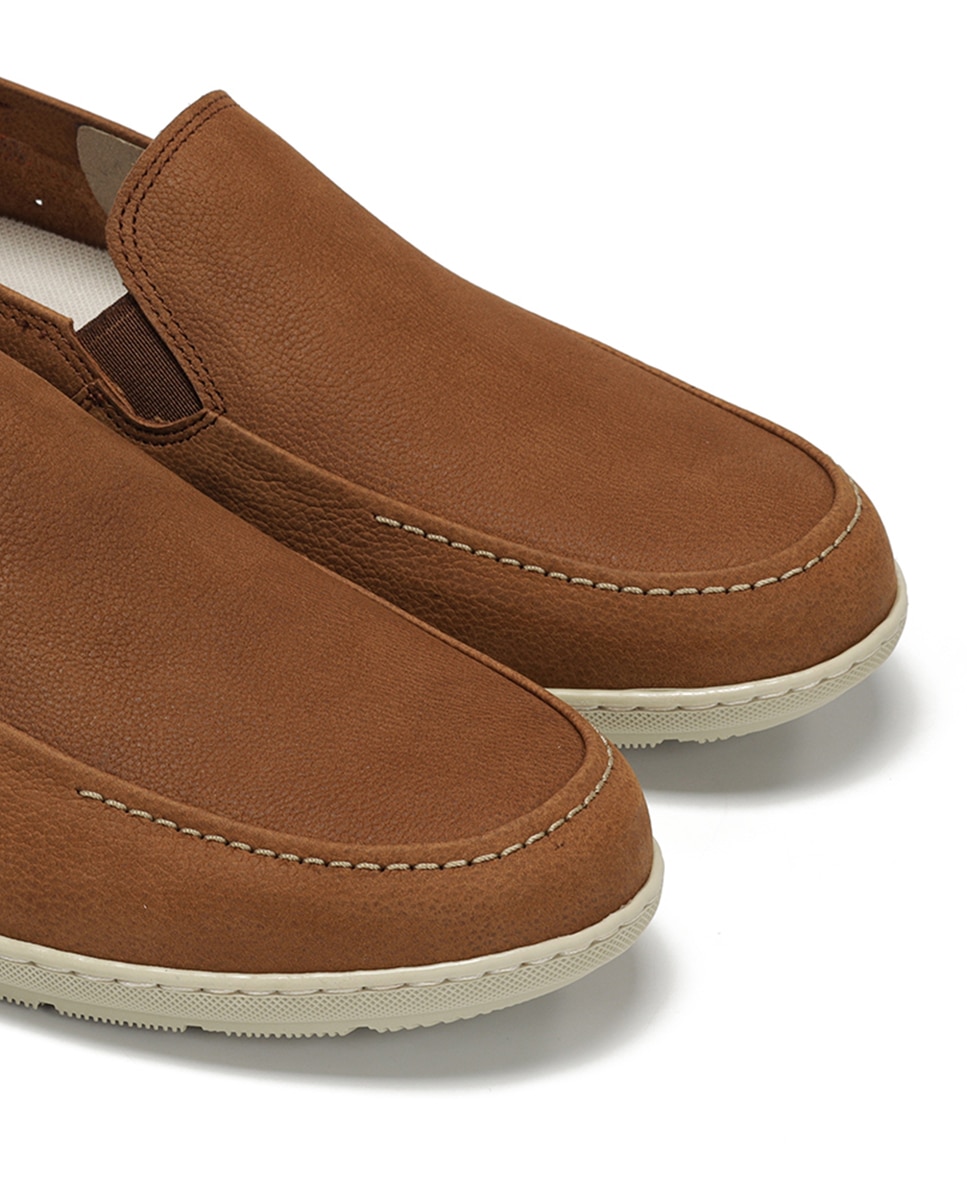 Mocassins em Pele com Sola Ligeira Couro-6