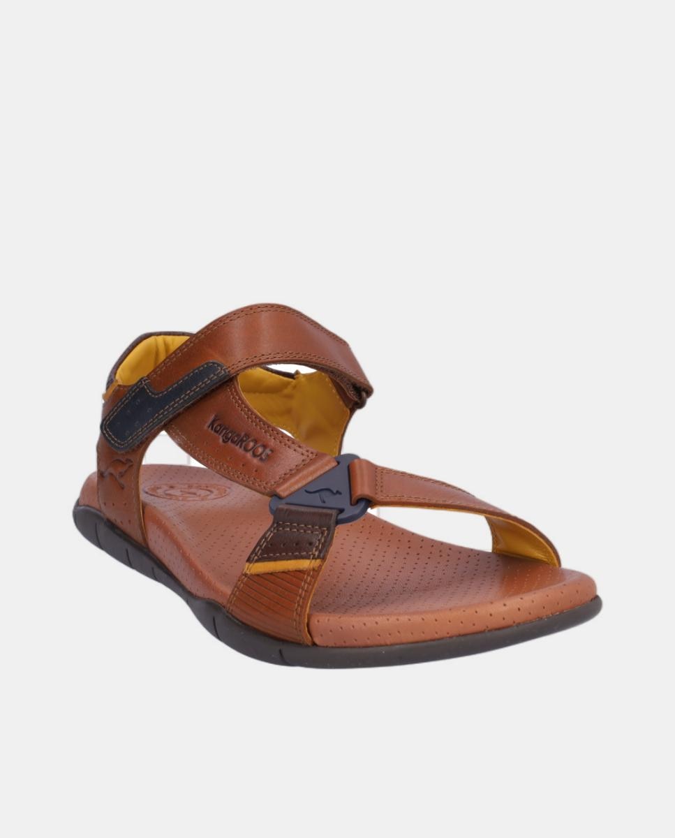 Sandálias em Pele com Velcro Couro-2