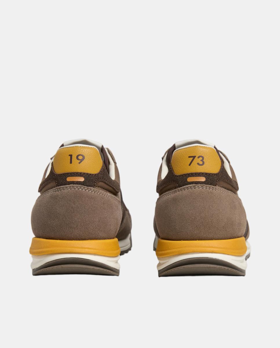Sapatilhas Fashion-Retro Combinadas em Diferentes Materiais. Castanho-chocolate-4