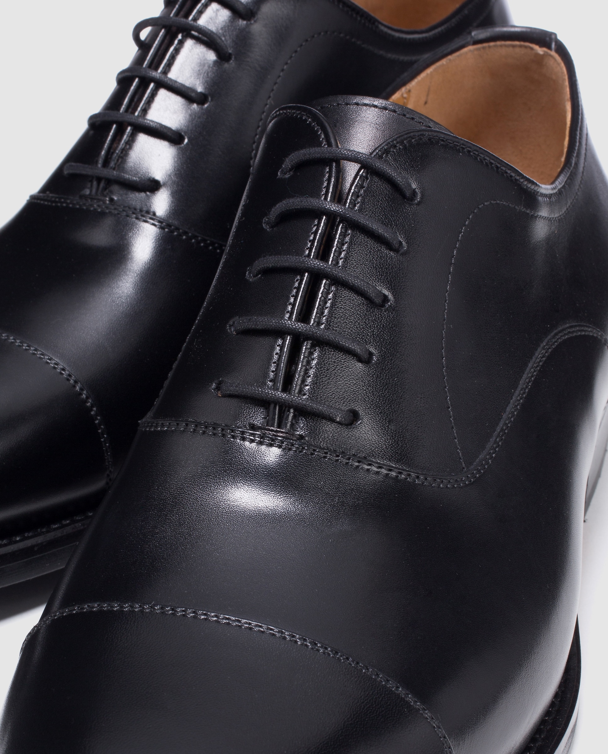 Sapatos de atacadores de homem Magnanni pretos em pele Preto-5