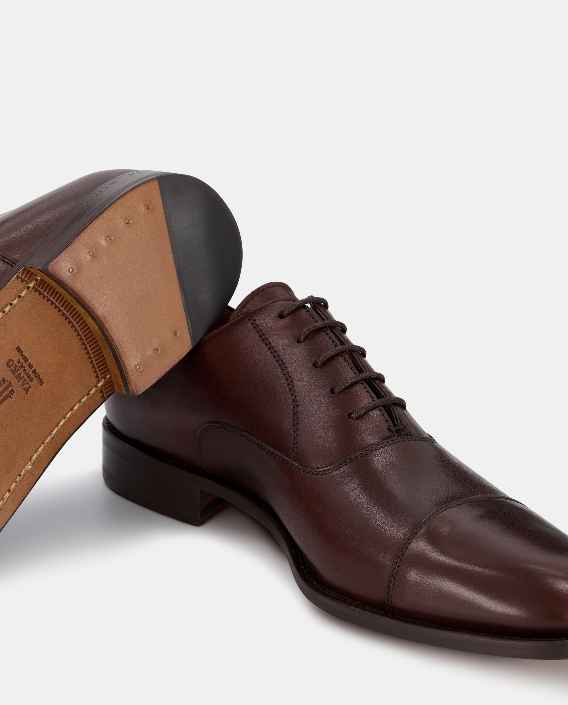 Sapatos de Atacadores Tipo Inglês com Biqueira Direita - Castanho Castanho-5
