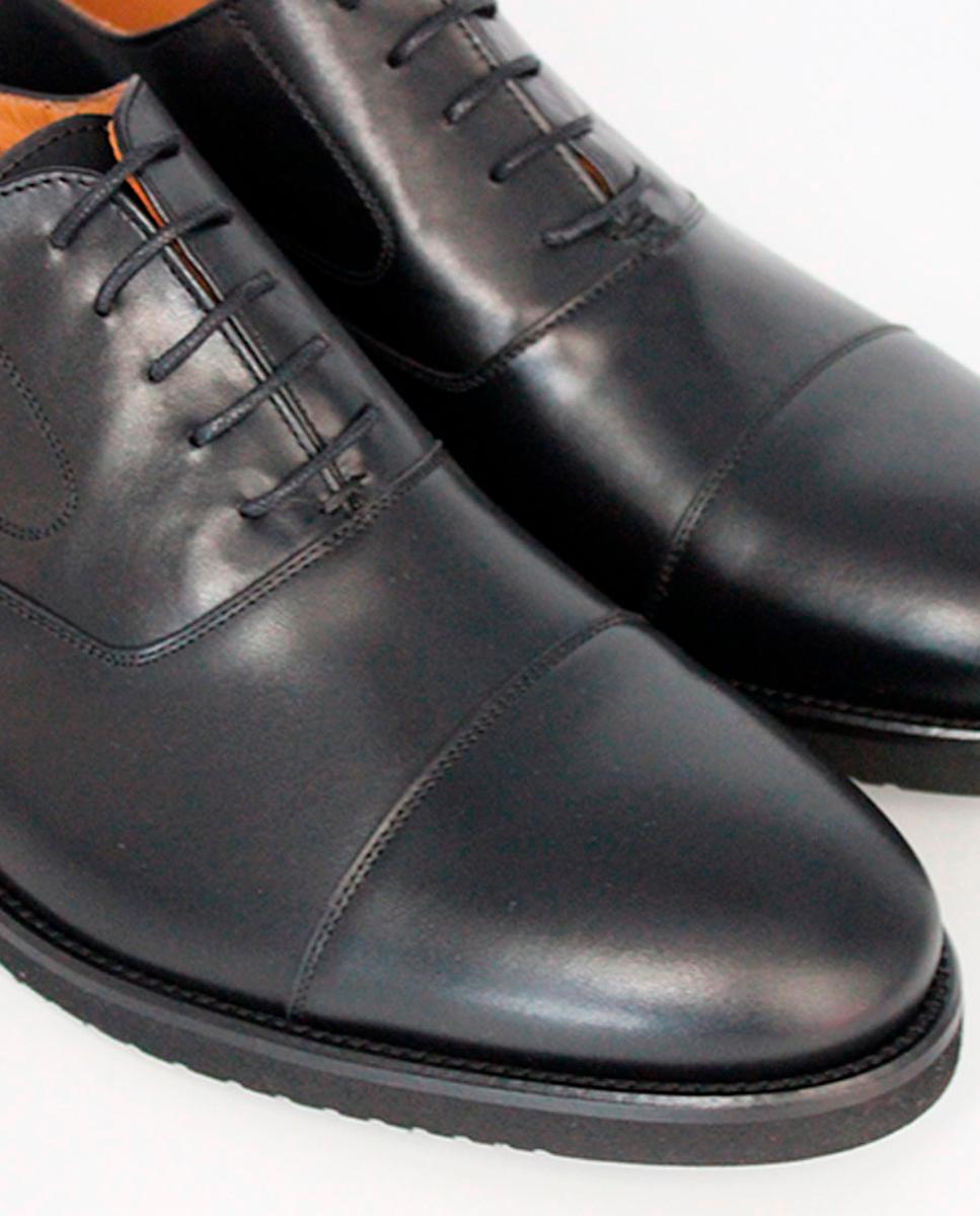 Sapatos de Atacadores em Pele com Biqueira Direita Preto-3