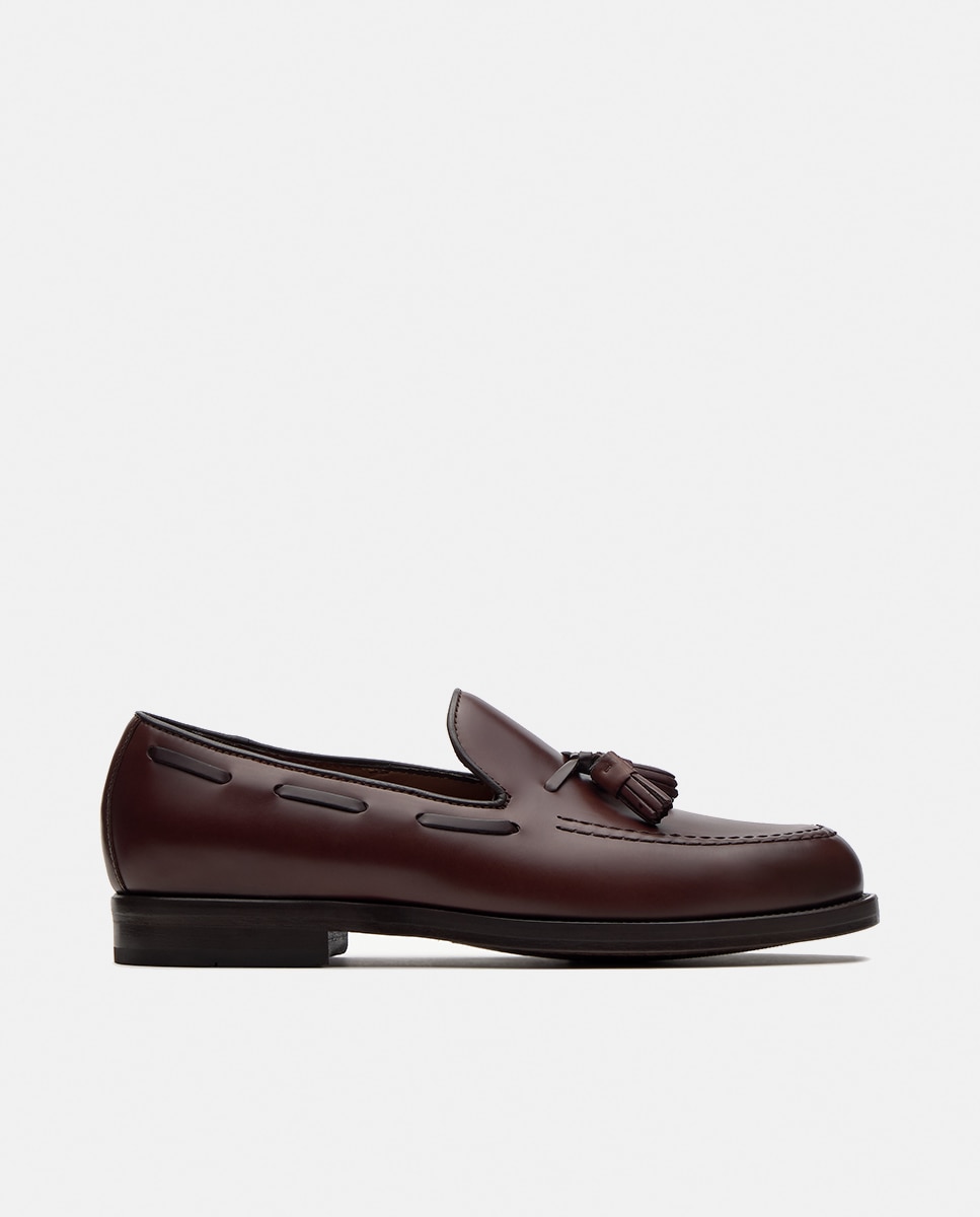 Mocassins com Borlas em Pele Class Castanho-7