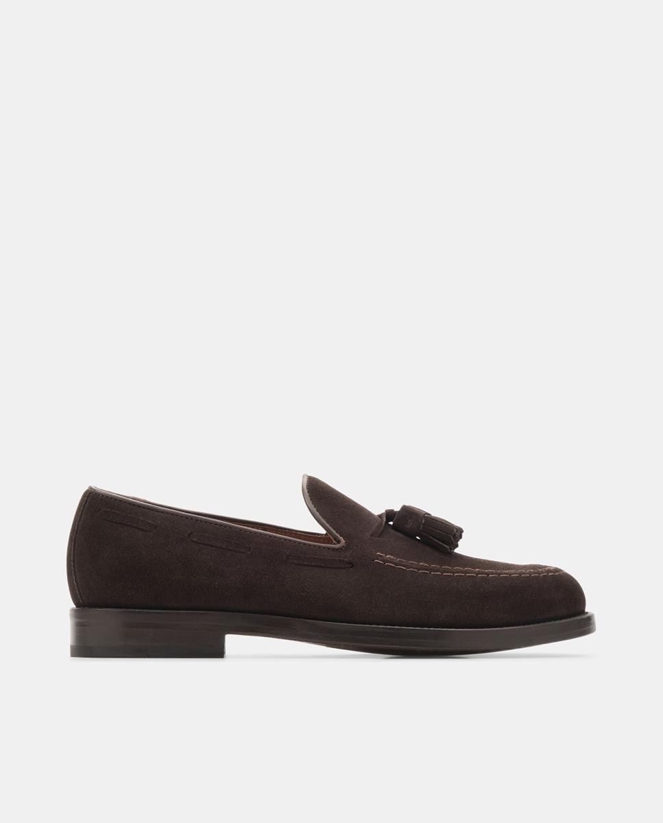 Imagem 0 de Sapatos Tipo Mocassins em Pele Tipo Camurça com Borlas