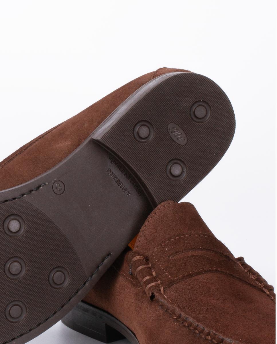 Mocassins com Travessão de Camurça e Sola de Borracha - Castanho Castanho-escuro-4