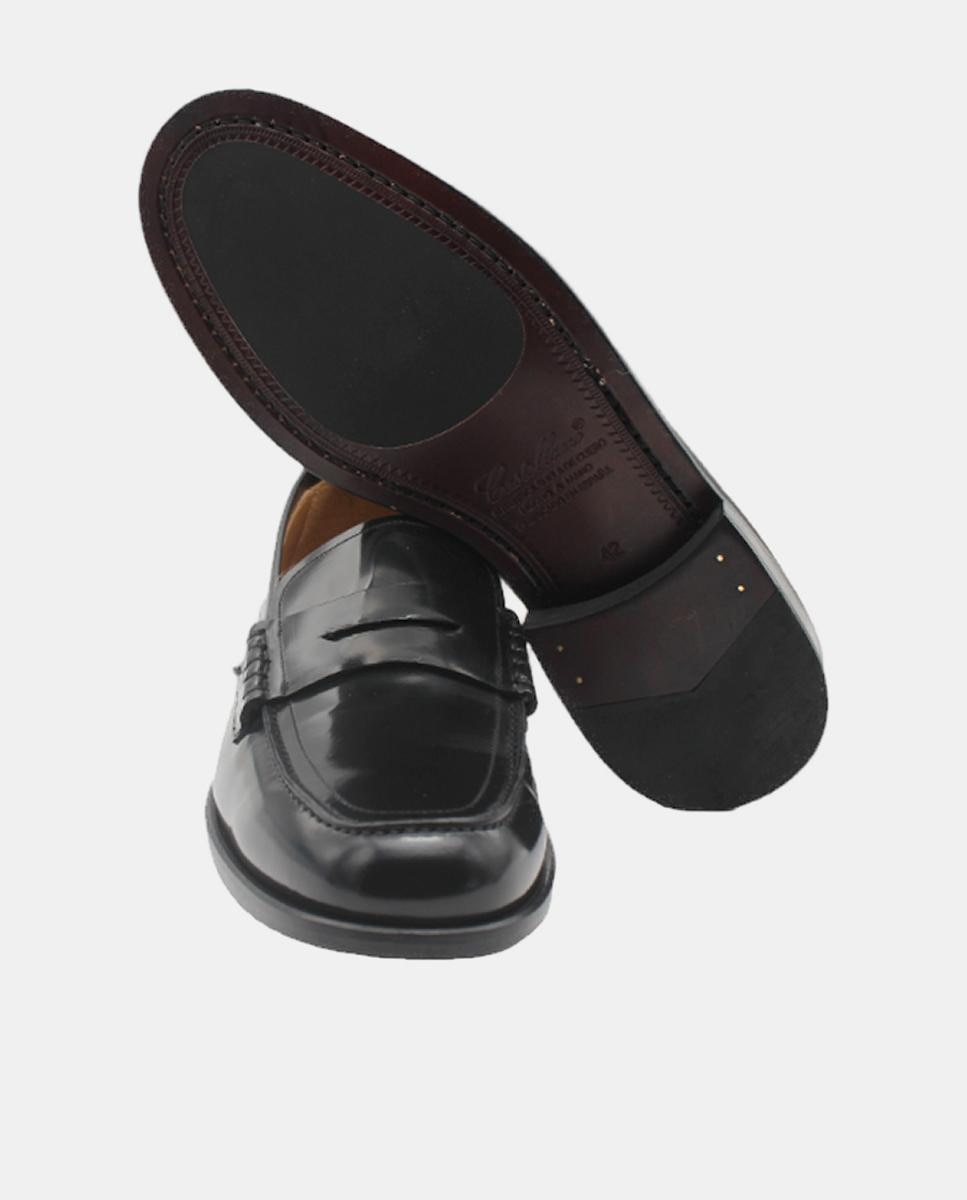 Mocassins em Pele com Fita Preto-3
