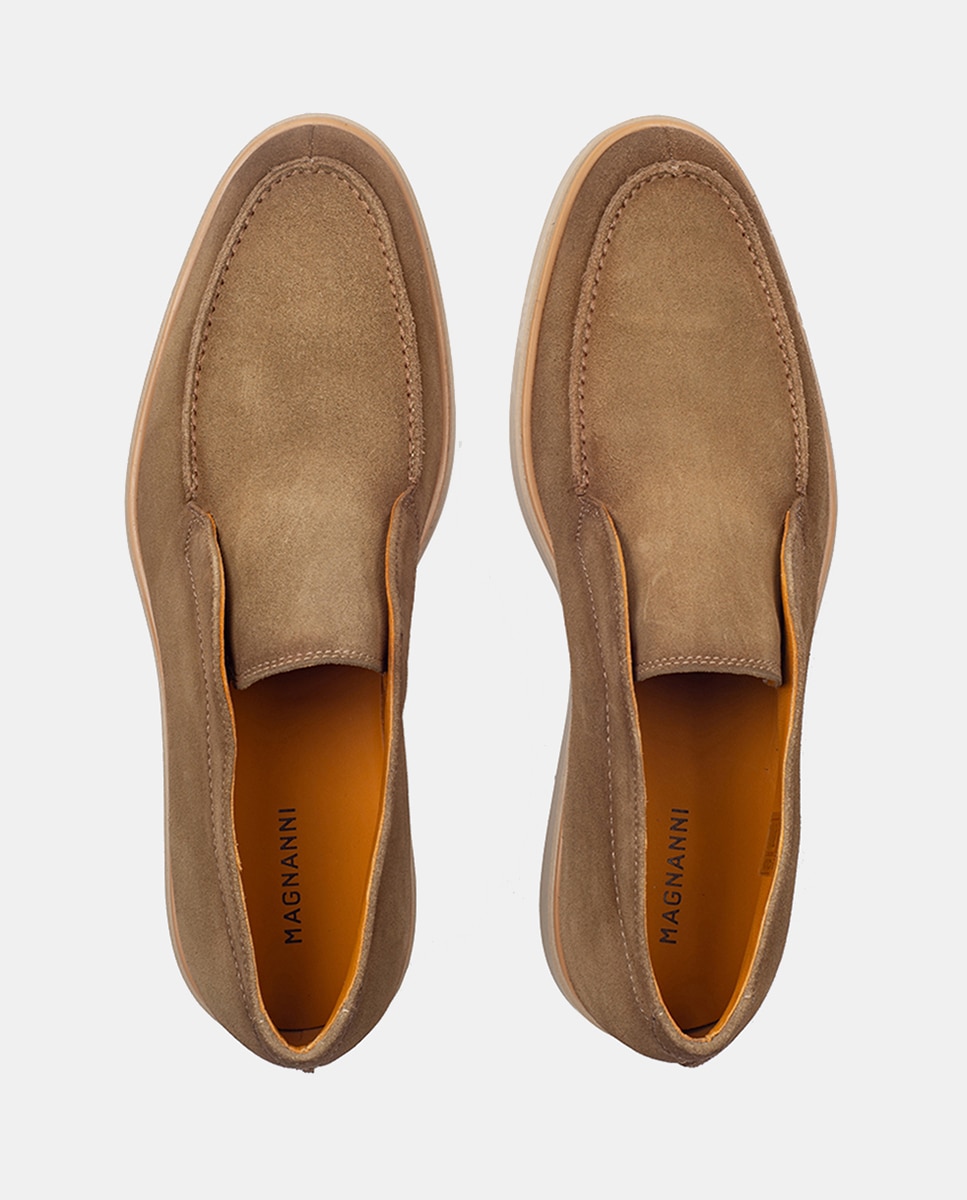 Botins com Sola de Borracha e em Croute Camel-11