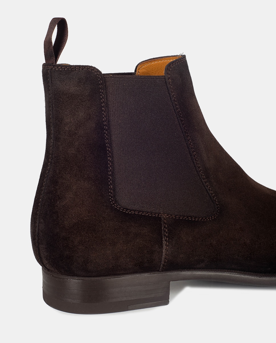 Botas Tipo Chelsea com Fecho Elástico e em Camurça Castanho-claro-6