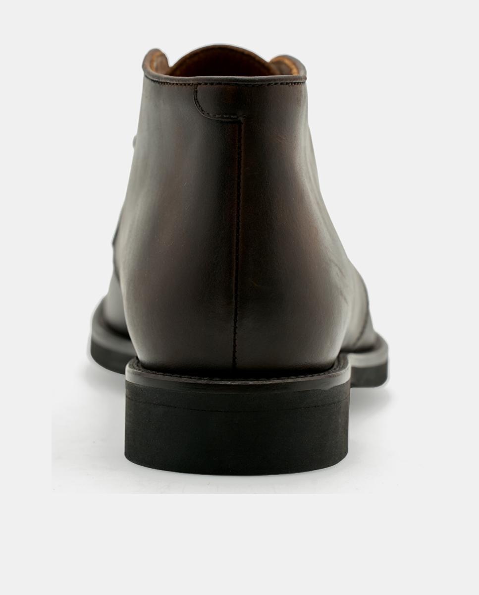 Botins Chukka em Pele com Pala Lisa Castanho-3