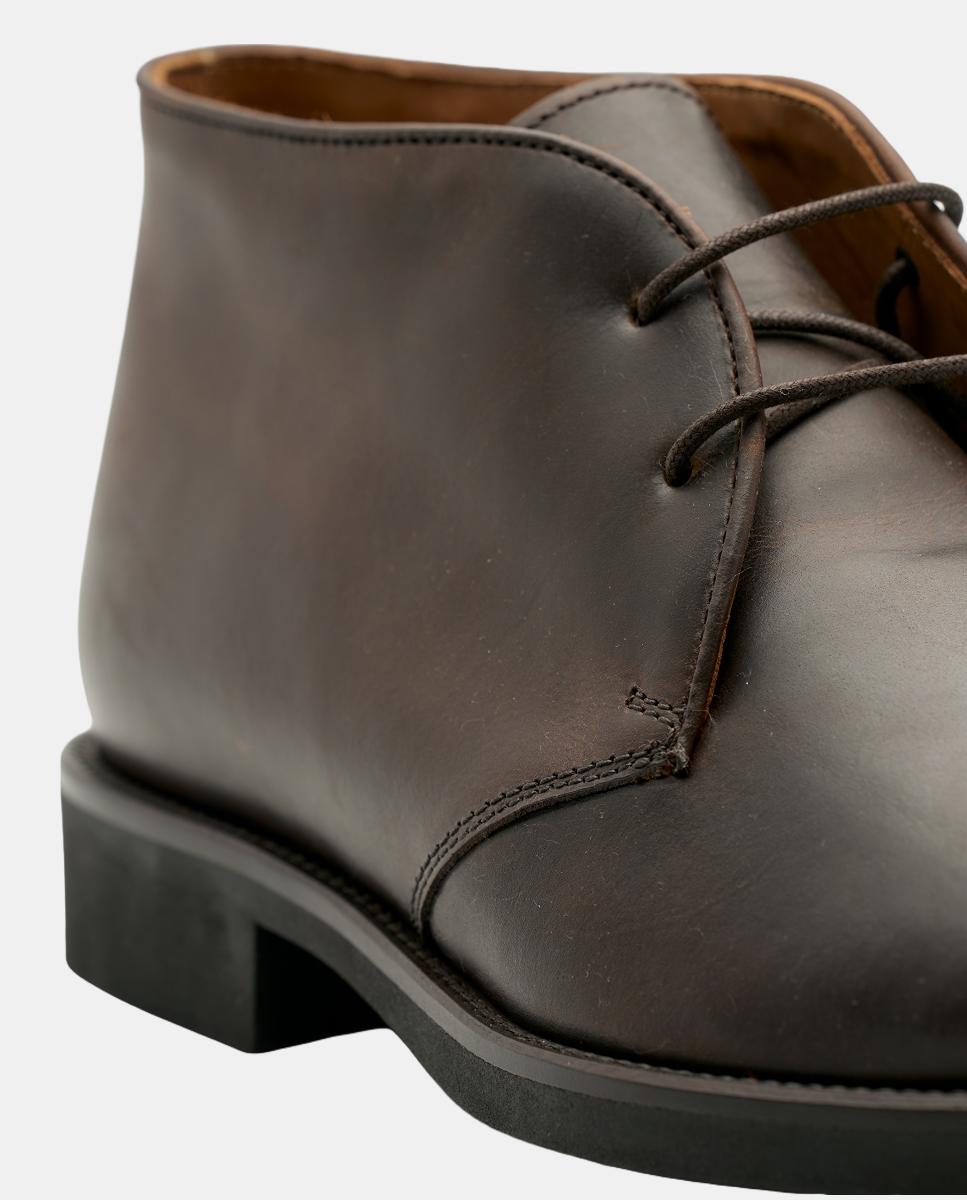 Botins Chukka em Pele com Pala Lisa Castanho-6