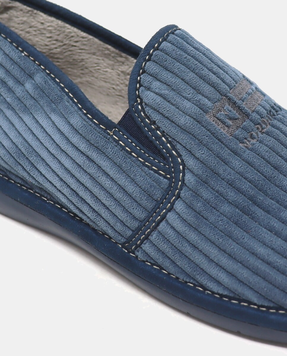 Pantufas com Sola de Borracha e em Têxtil Azul-10