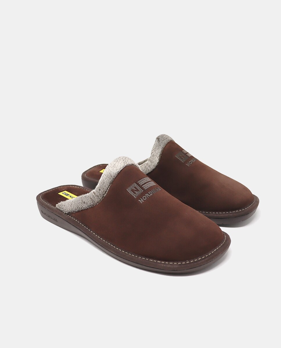 Chinelos de Quarto em Pele Castanho-7