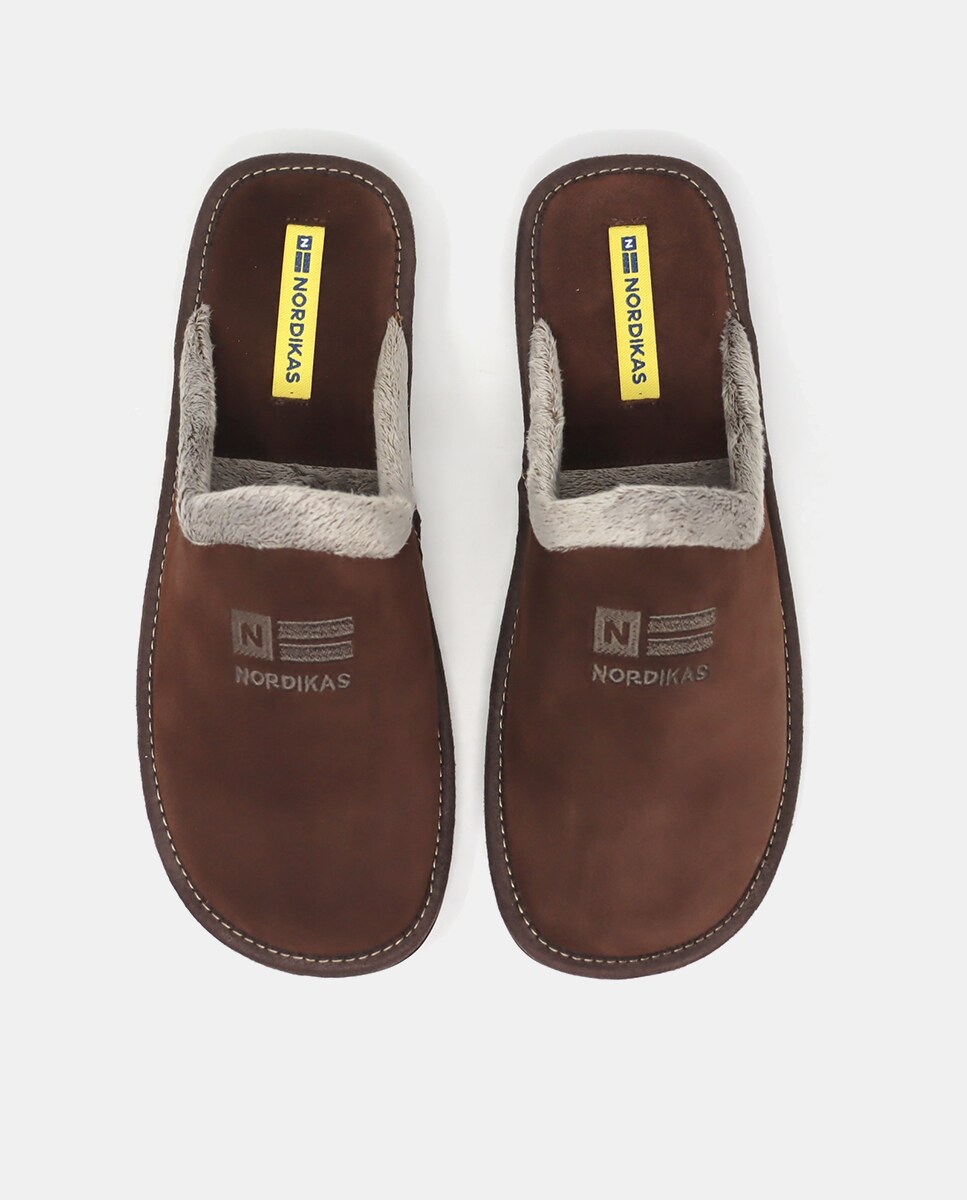 Chinelos de Quarto em Pele Castanho-9