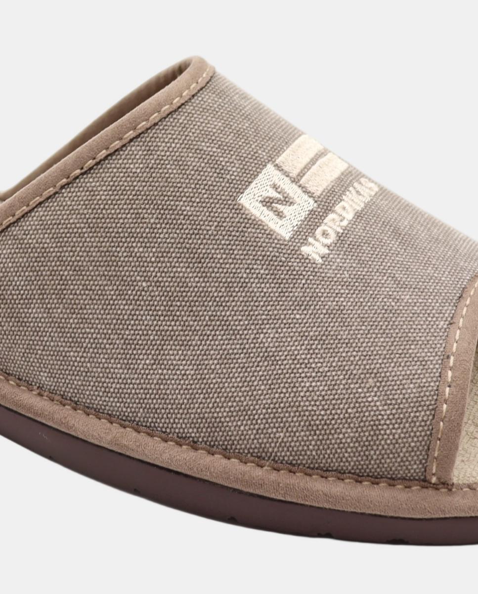 Pantufas de Casa Abertas Castanho-5