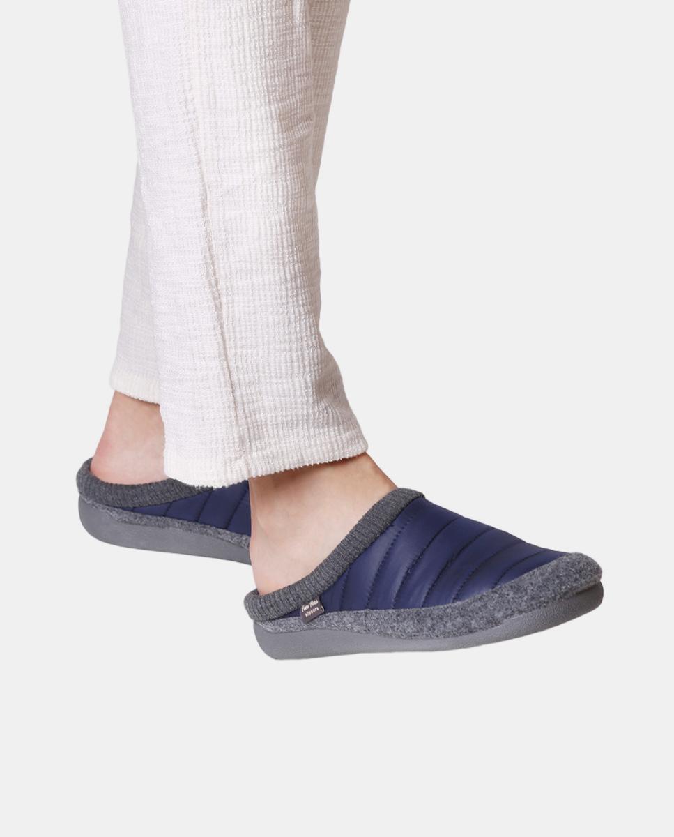Pantufas Nix com Sola Antiderrapante, Palmilha Amovível e em Combinação de Feltro e Têxtil Azul-escuro-4