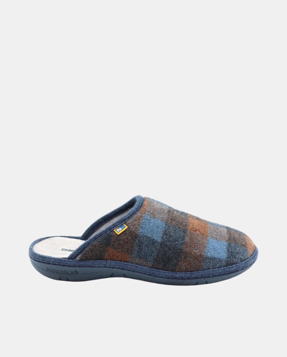 Imagen 0 de Zapatilla de casa de hombre abierta en tejido cuadros montana Azul oscuro