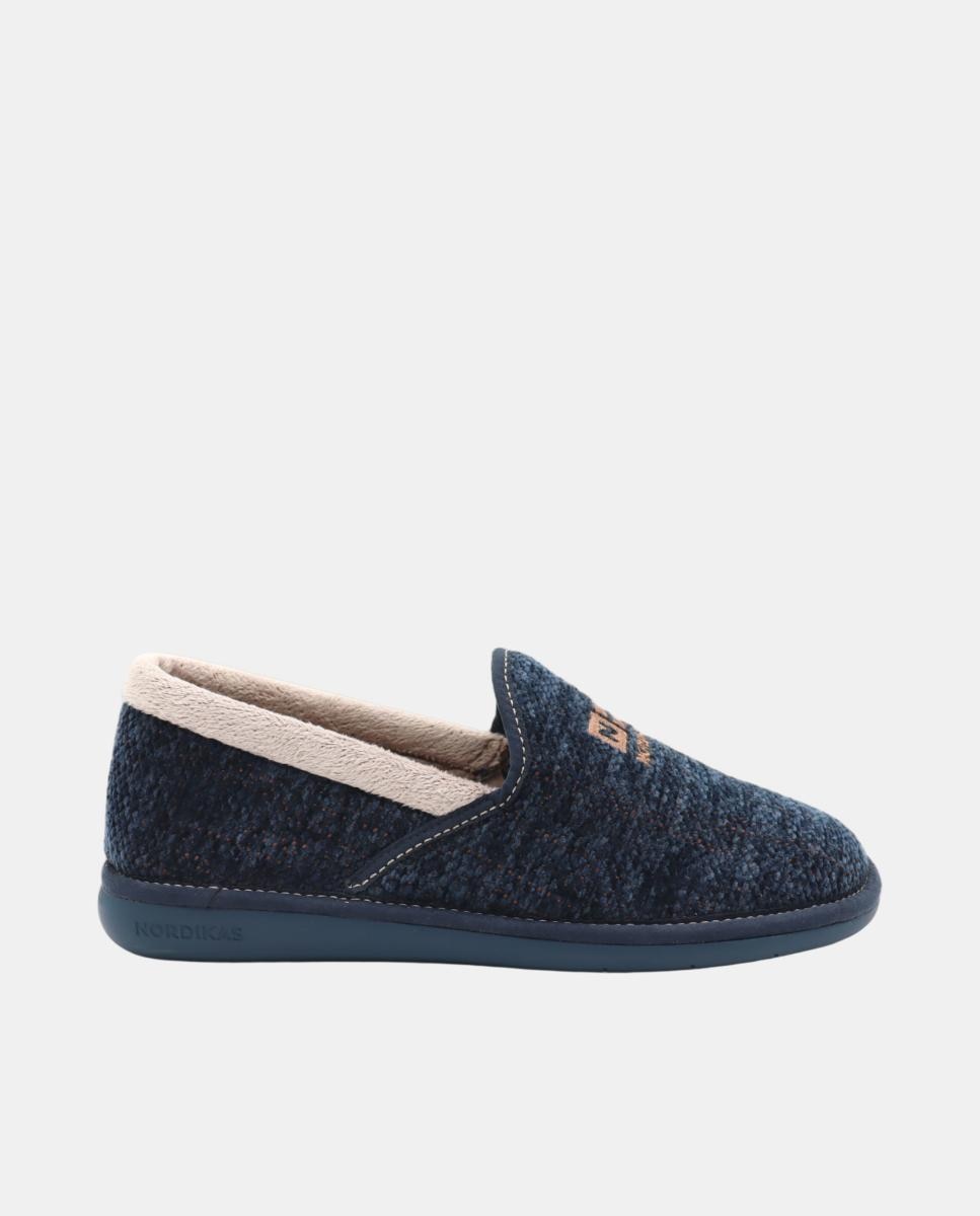 Imagen 0 de Zapatilla de casa de hombre cerrada en tejido tipo chenilla Azul oscuro