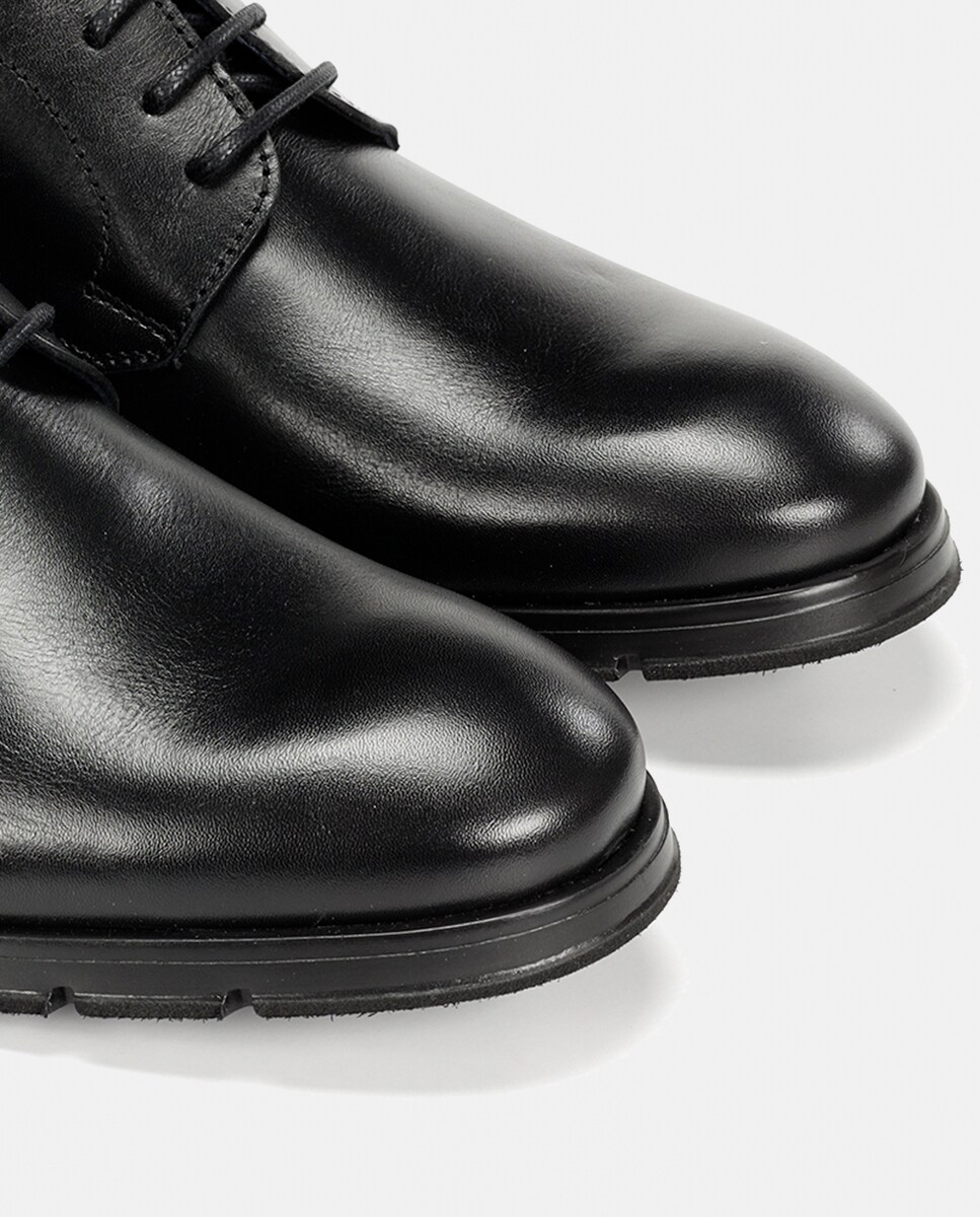 Bluchers em Pele com Pala Lisa Preto-6