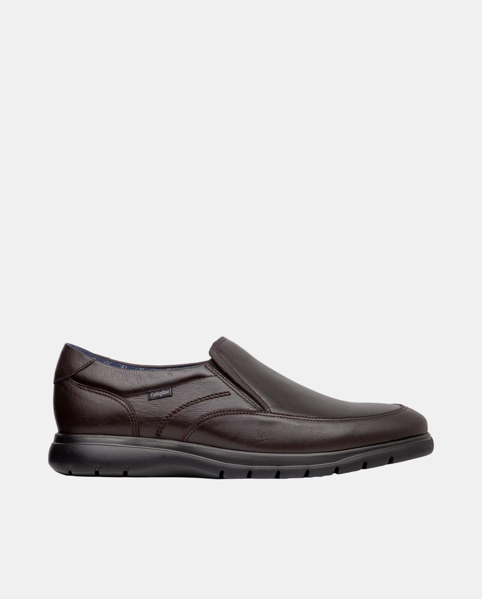 Imagem 0 de Sapatos Tipo Mocassins em Pele