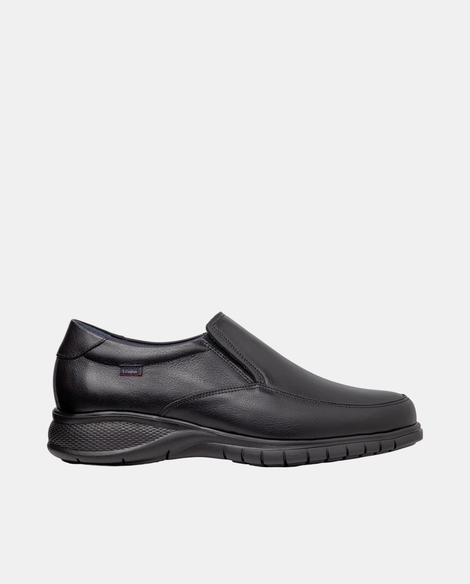 Imagem 0 de Sapatos Tipo Mocassins em Pele