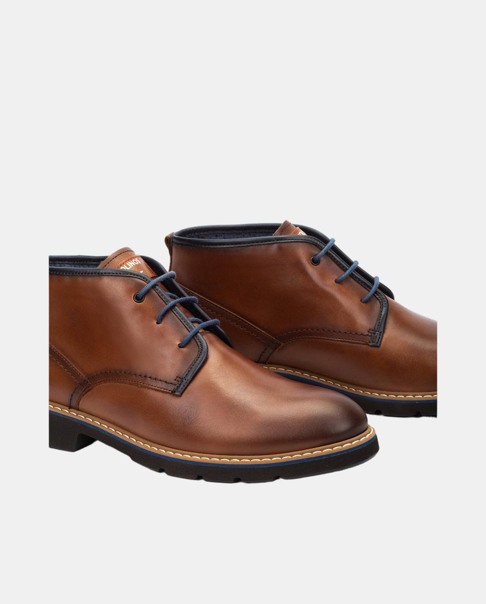Botas em Pele com Atacadores e Sola Extraligeira Castanho-4