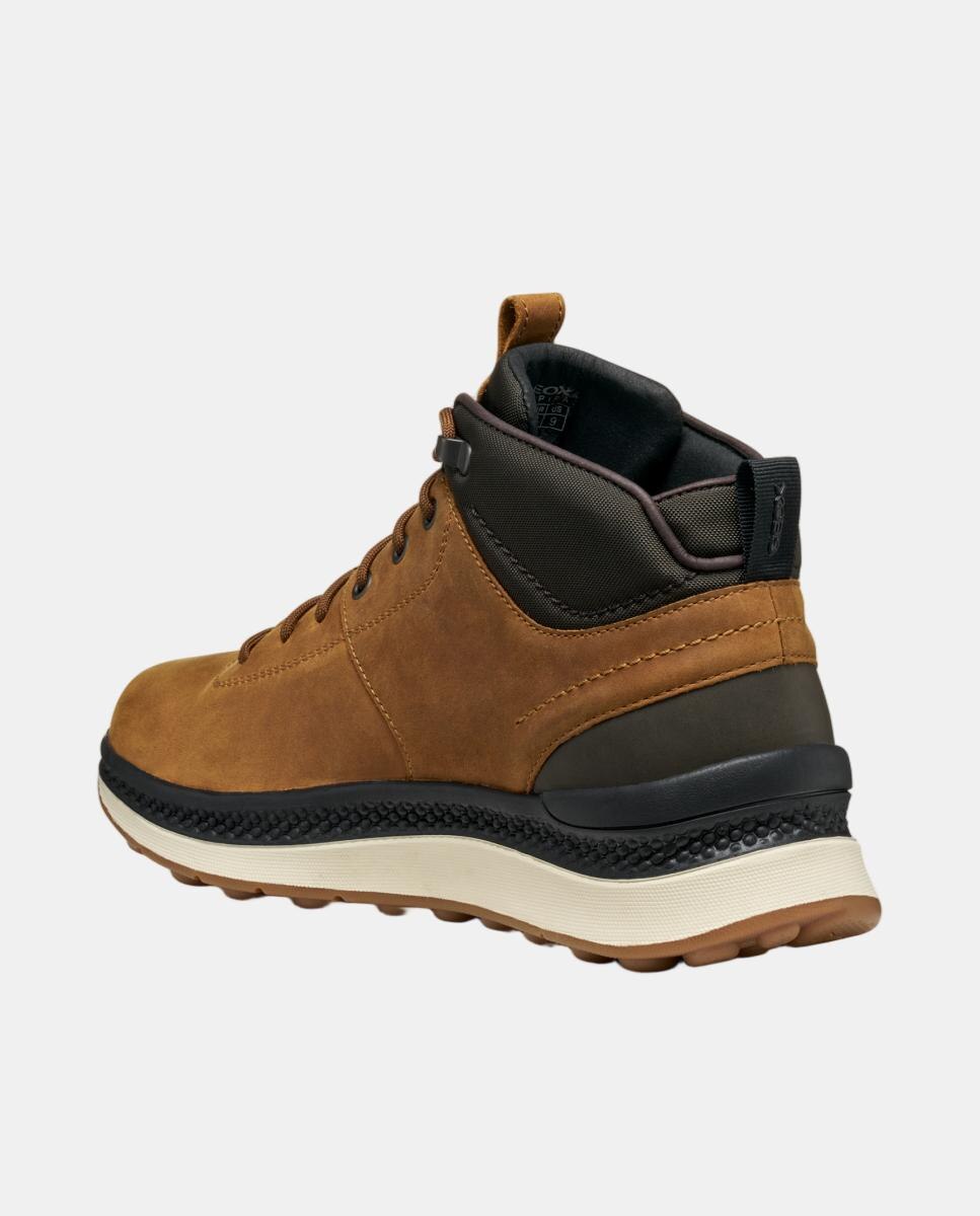 Botins desportivos com sola amortecida e impermeavel Couro-7