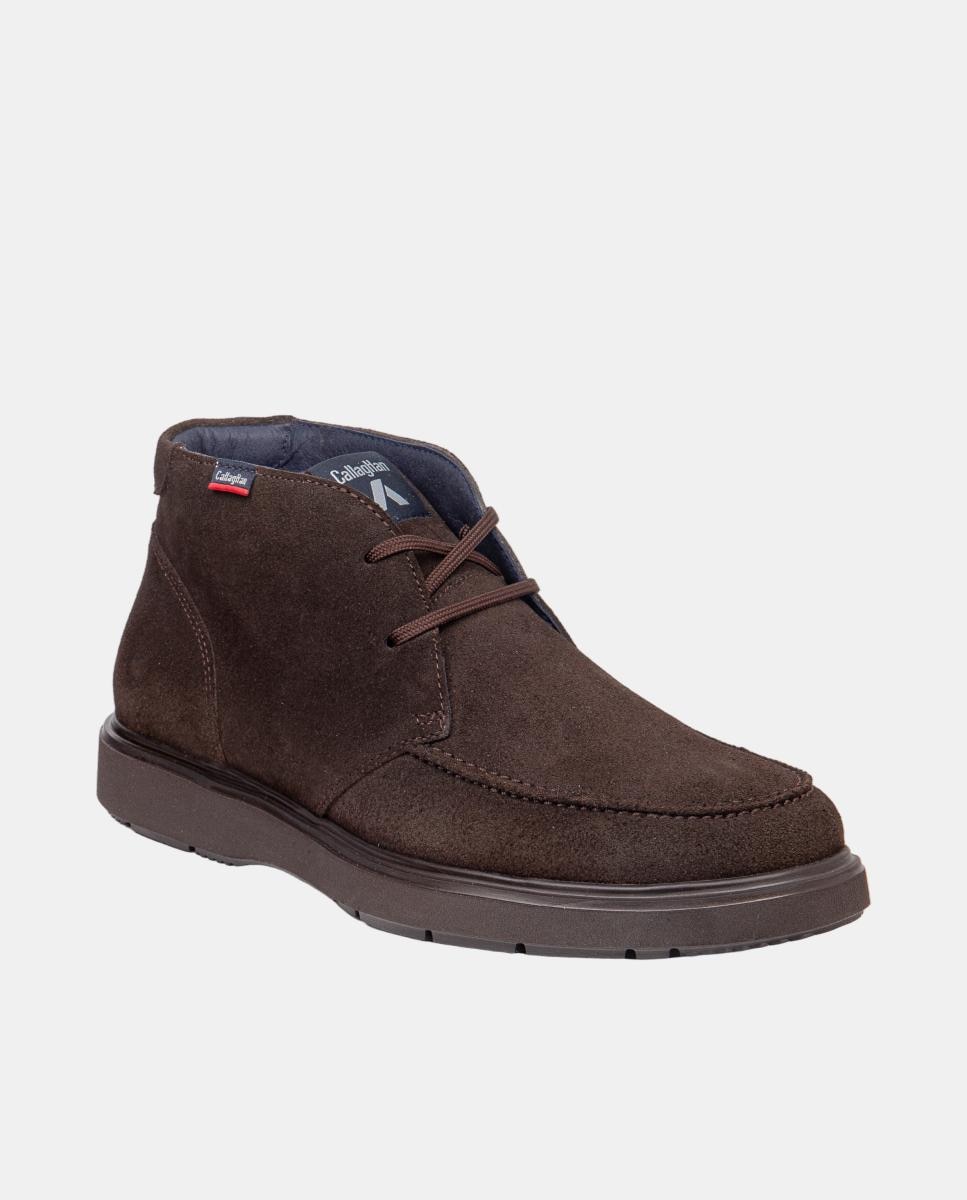 Botins em Camurça com Atacadores Castanho-2
