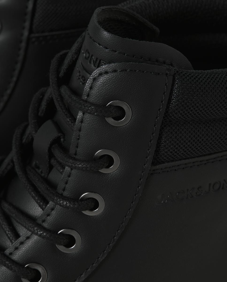 Botas estilo casual com atacadores Preto-4