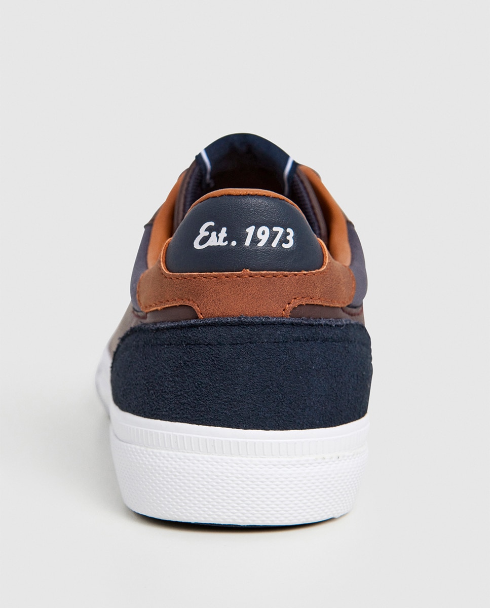 Sapatilhas Baixas Kenton com Logótipo Lateral Castanho-11