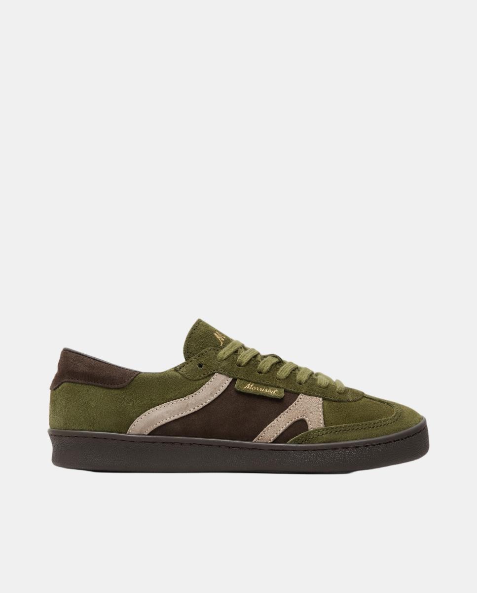 Imagen 0 de Zapatilla de serraje verde kaki con tiras en cuero beige. Verde oscuro