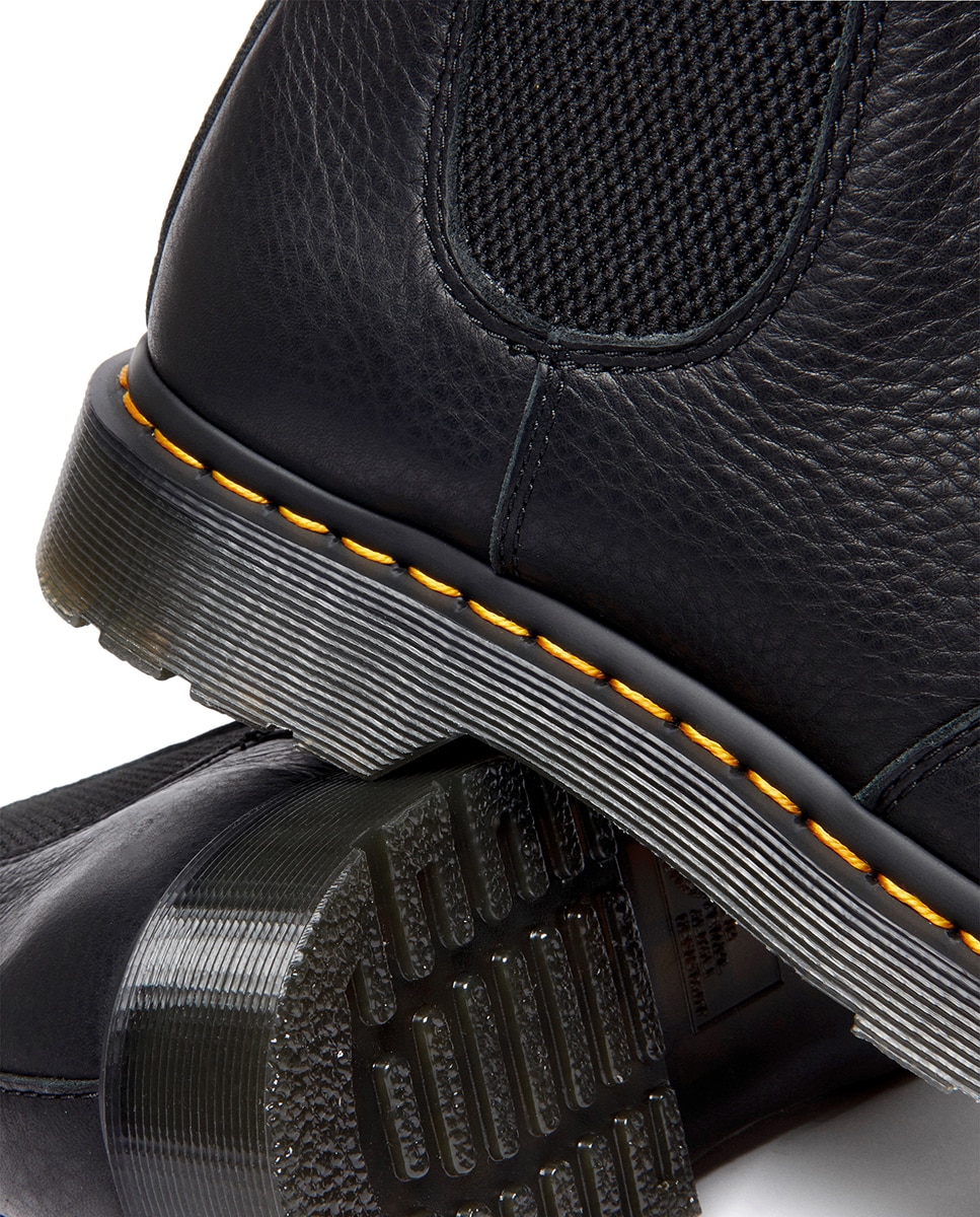 Botas Chelsea 2976 em Pele Ambassador Preto-14