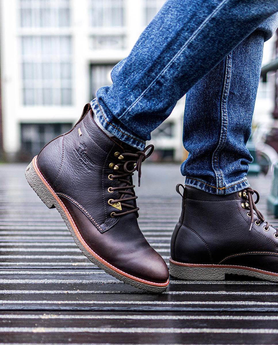 Imagen 9 de Botas de hombre en negro de piel Waterproof caña baja con forro Gore-Tex y logotipo lateral - Panama Jack - Marrón oscuro Marrón oscuro