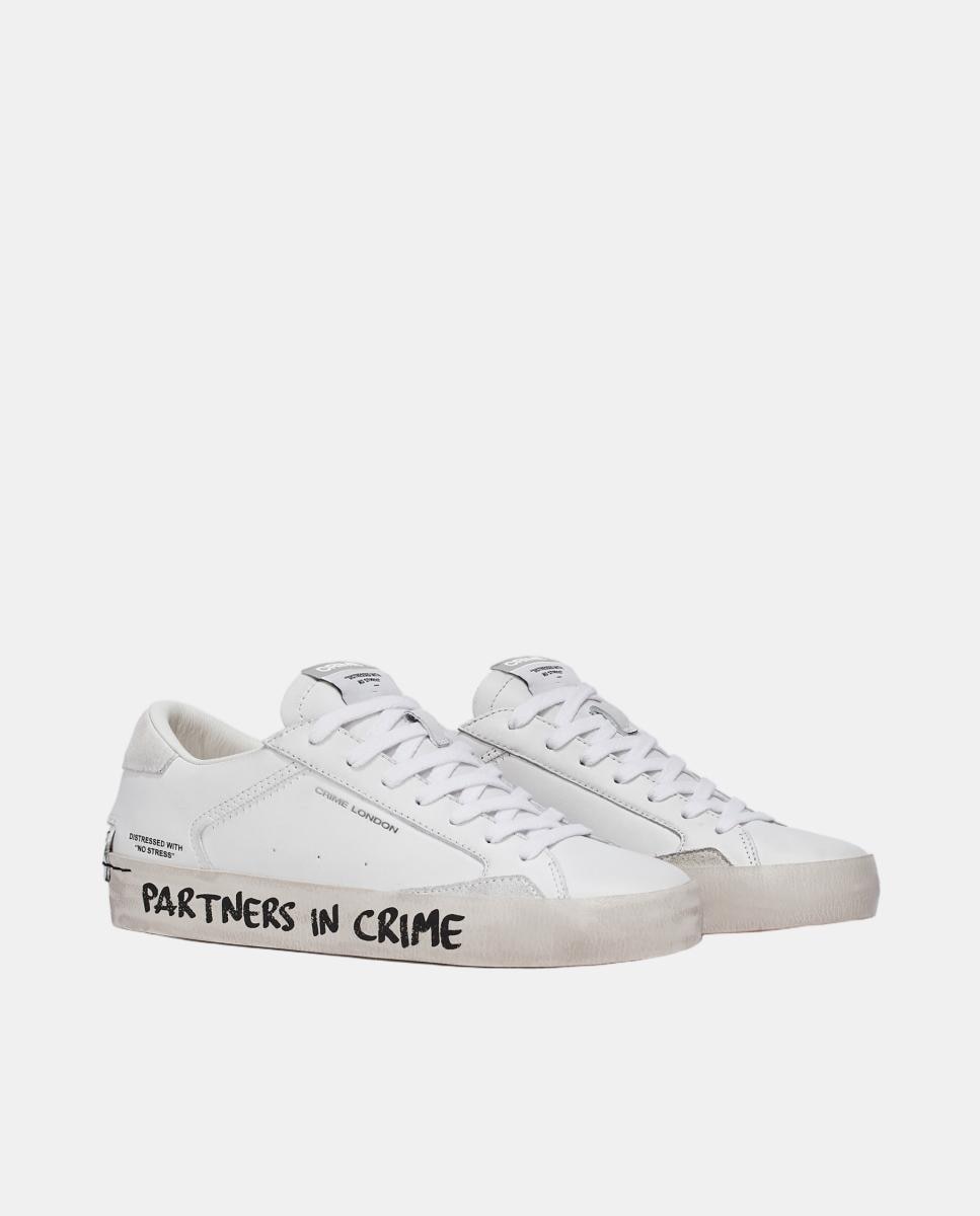 Sapatilhas Baixas Distressed em Pele Branco-2