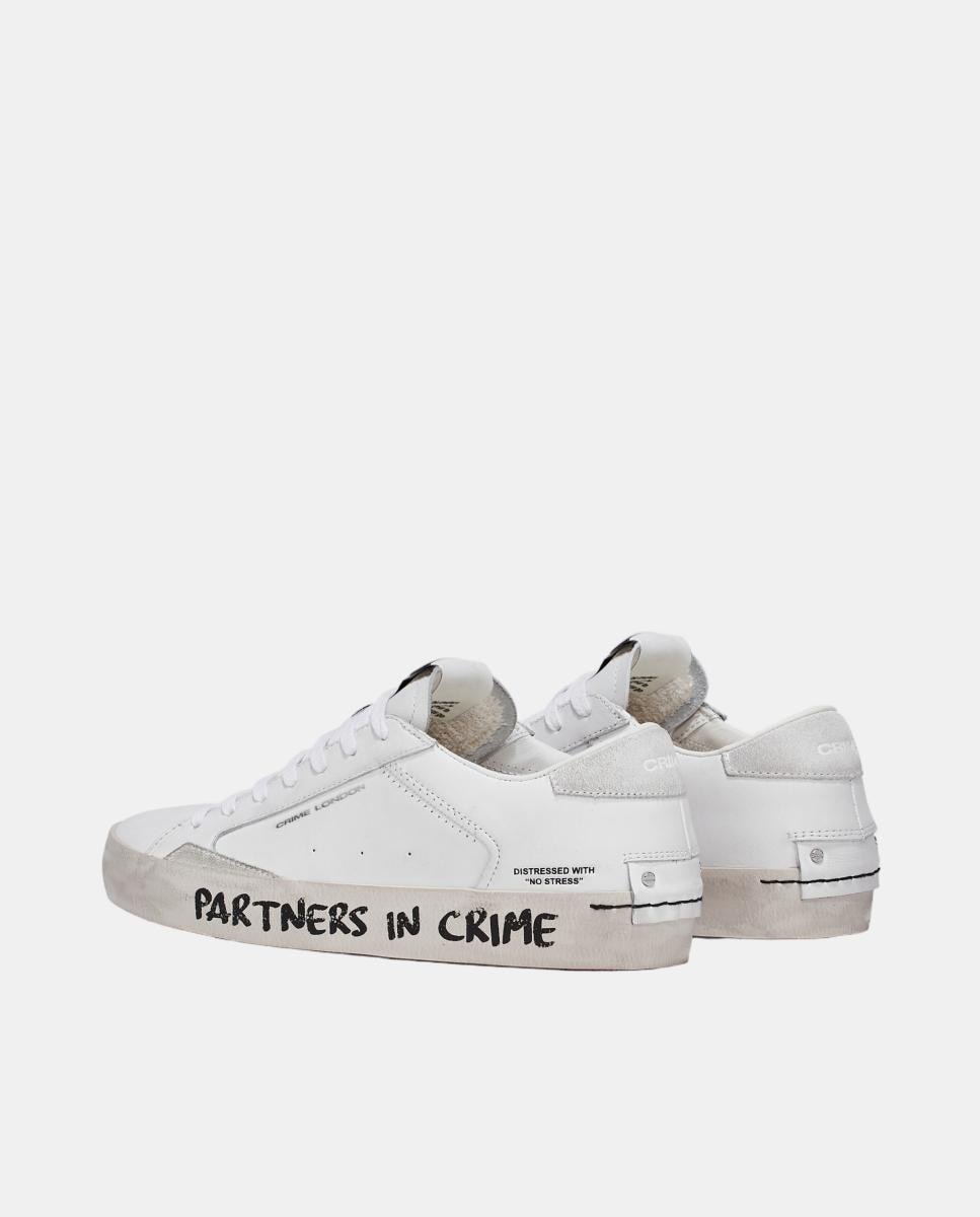 Sapatilhas Baixas Distressed em Pele Branco-3