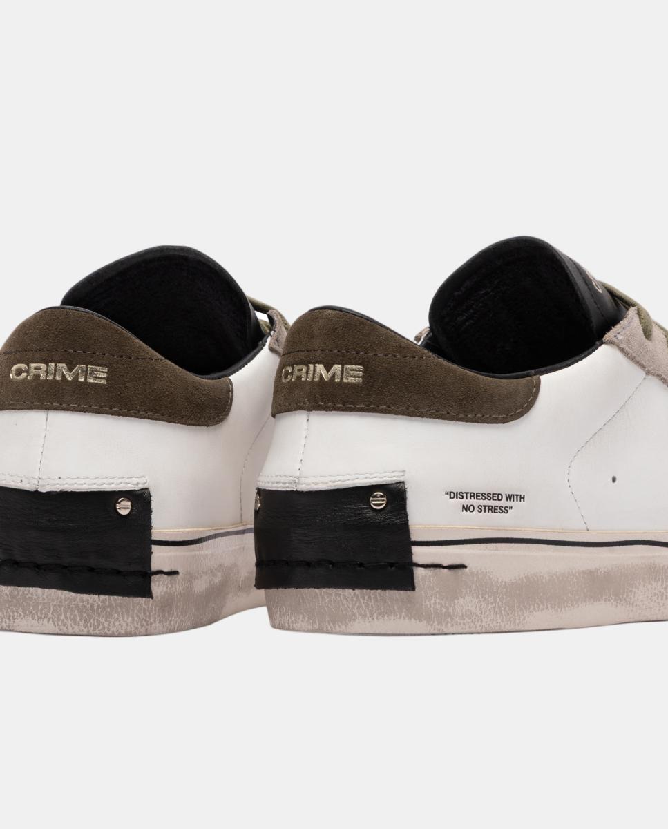 Sapatilhas Baixas Distressed em Pele Branco-6