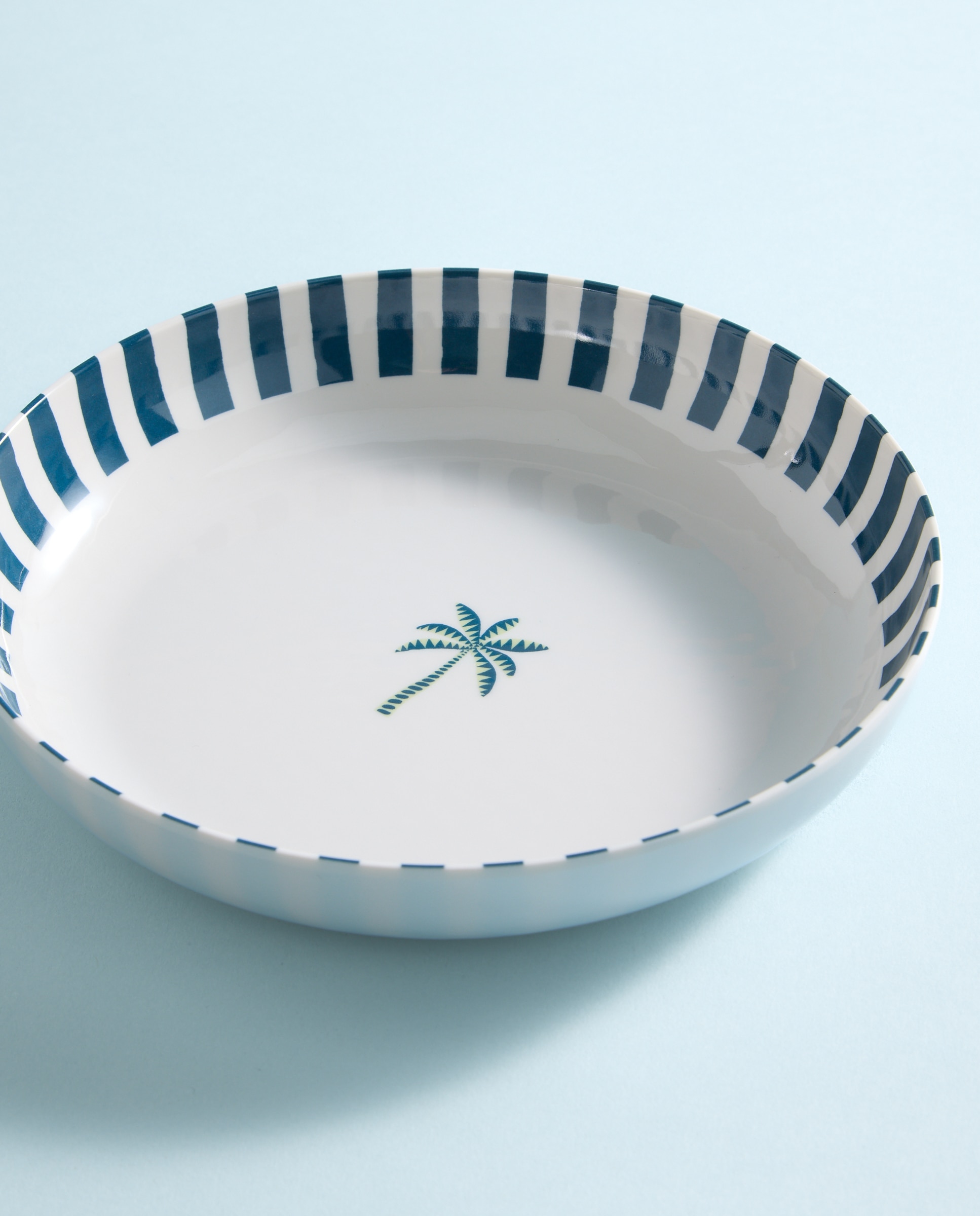 Imagen 0 de Plato hondo de melamina para exterior Palmera Pacífico