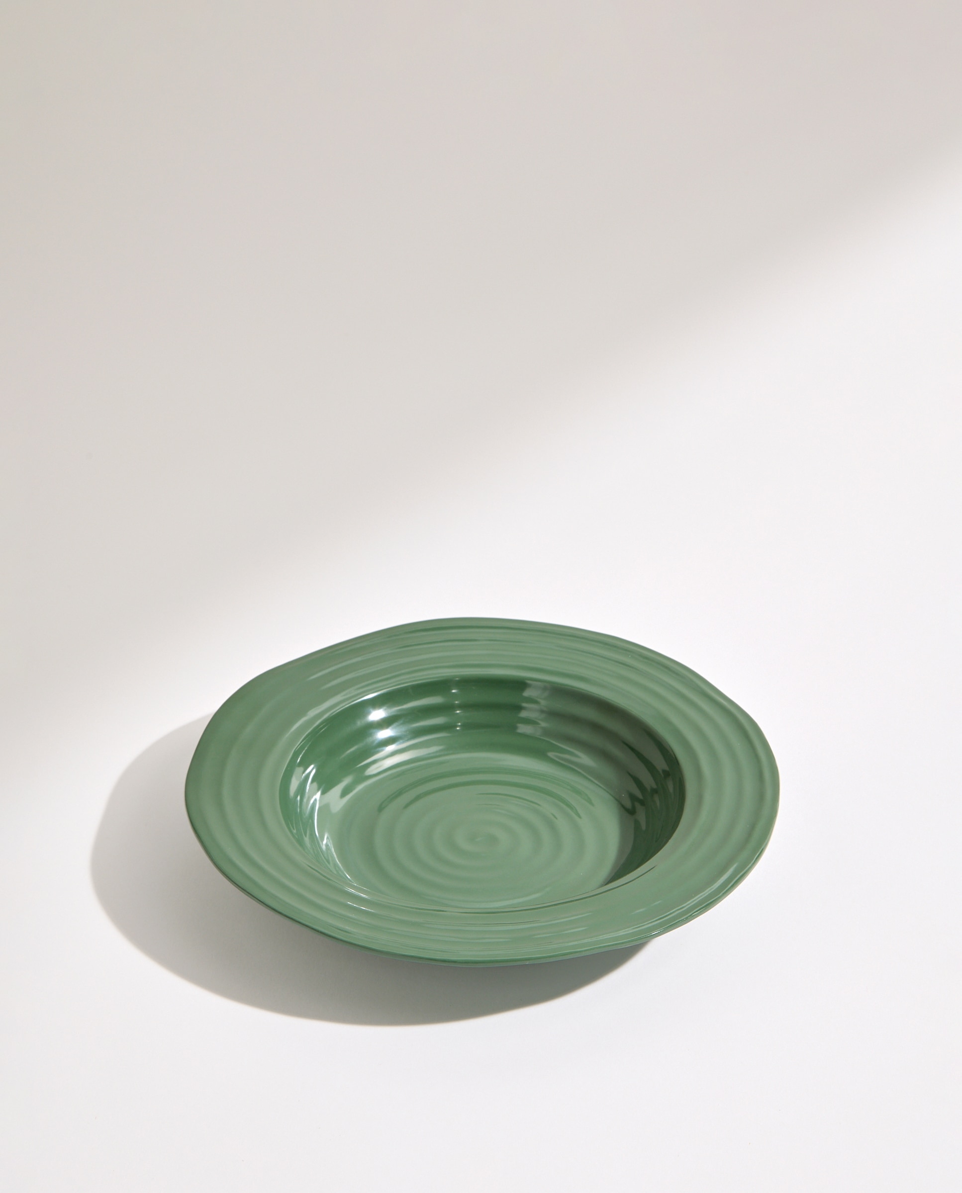 Plato hondo de melamina para exterior Relieve Verde-2