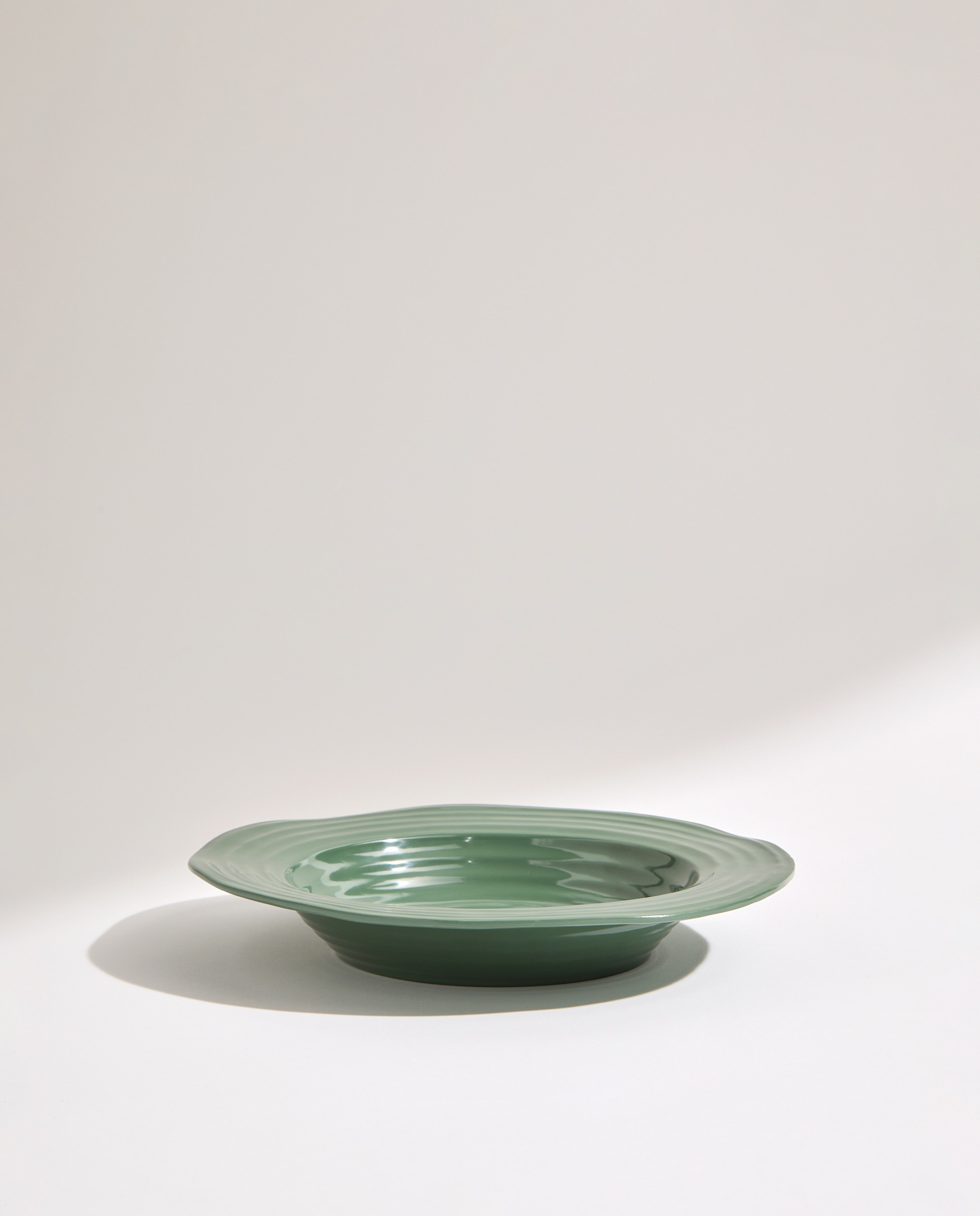 Plato hondo de melamina para exterior Relieve Verde-3