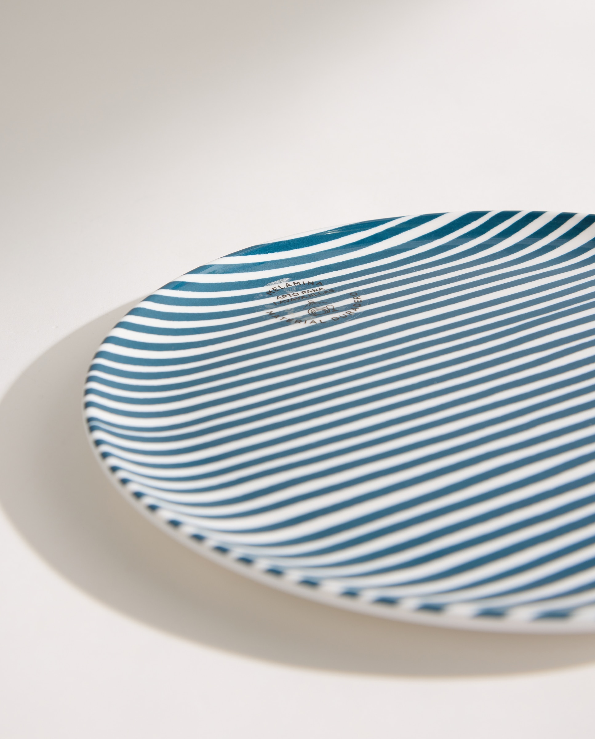 Plato llano de melamina para exterior Rayas Pacífico Azul-4
