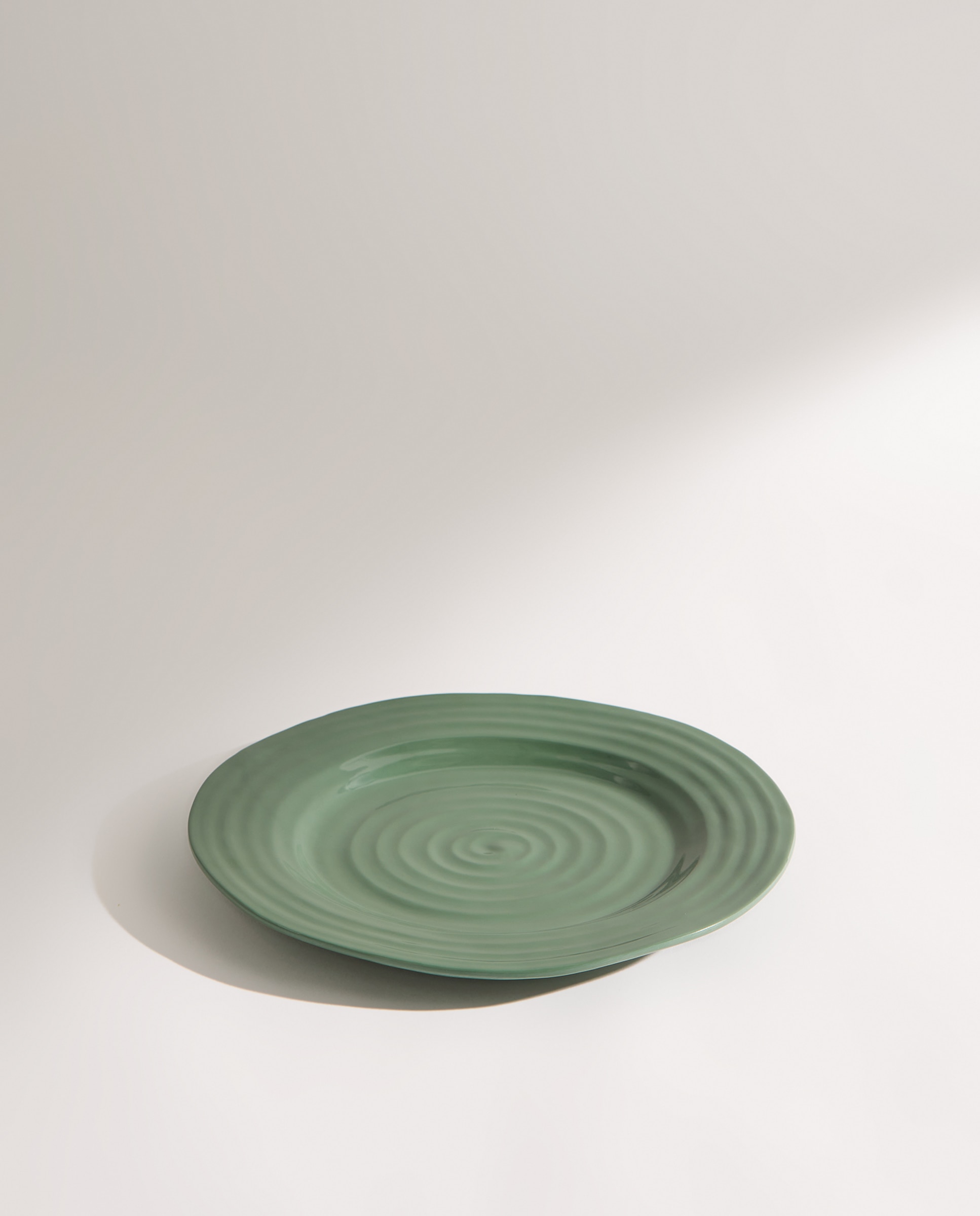 Plato llano de melamina para exterior Relieve Verde-2