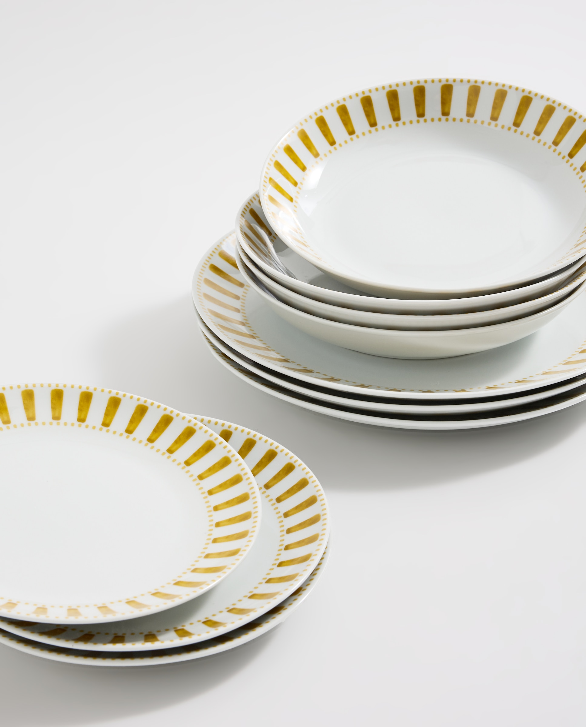Imagen 0 de Vajilla de porcelana de 18 piezas Carla