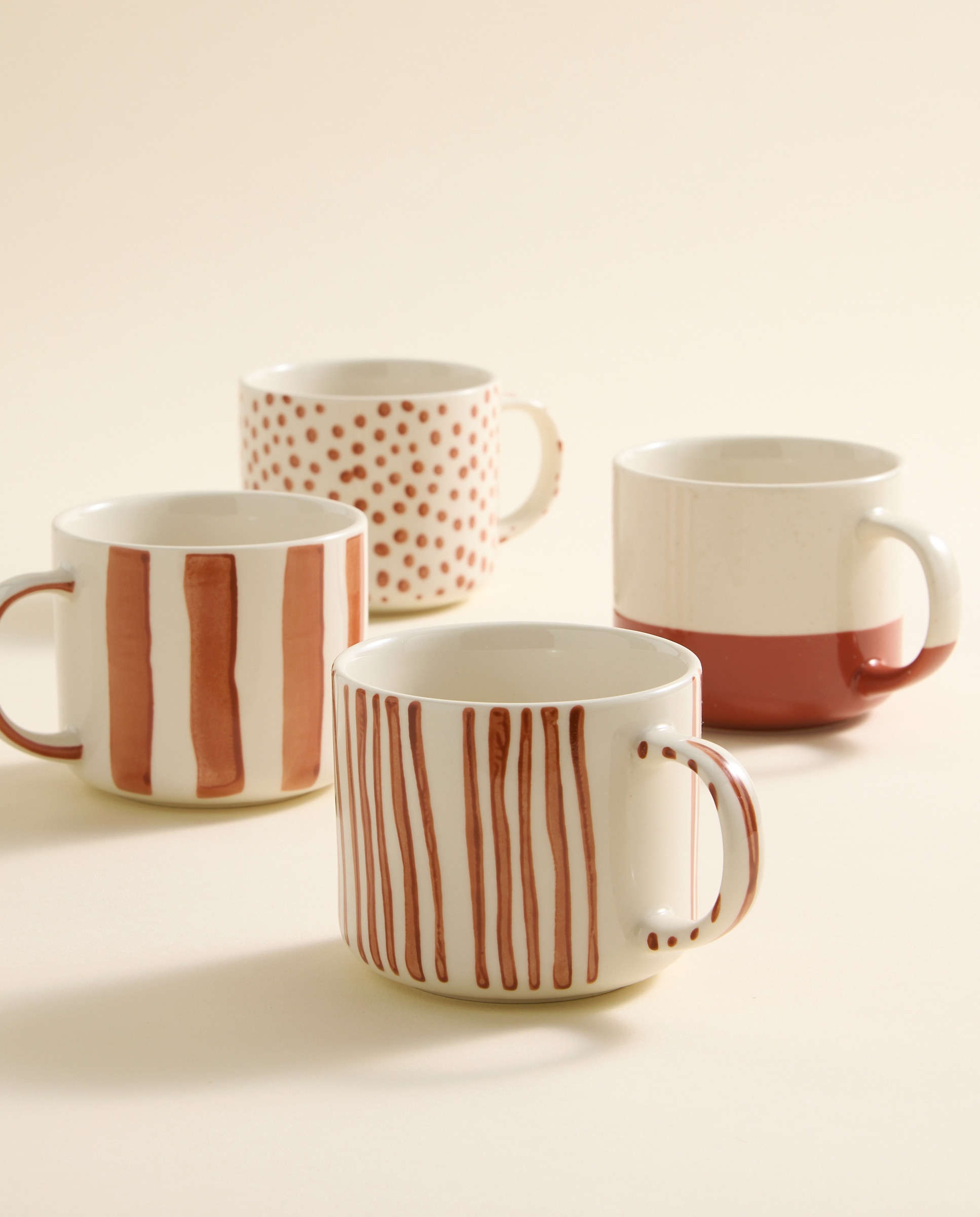 Imagen 0 de Set de 4 tazas mug Family